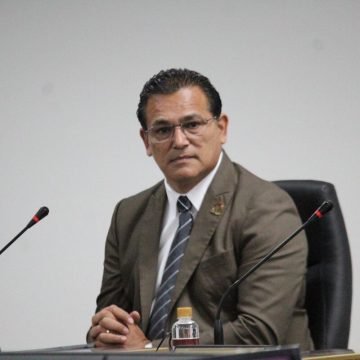 Arturo Aguirre respalda desincorporación de predios para fortalecer las finanzas municipales