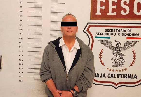 Cae en Tijuana fugitivo estadounidense que presuntamente se hacía pasar por agente federal