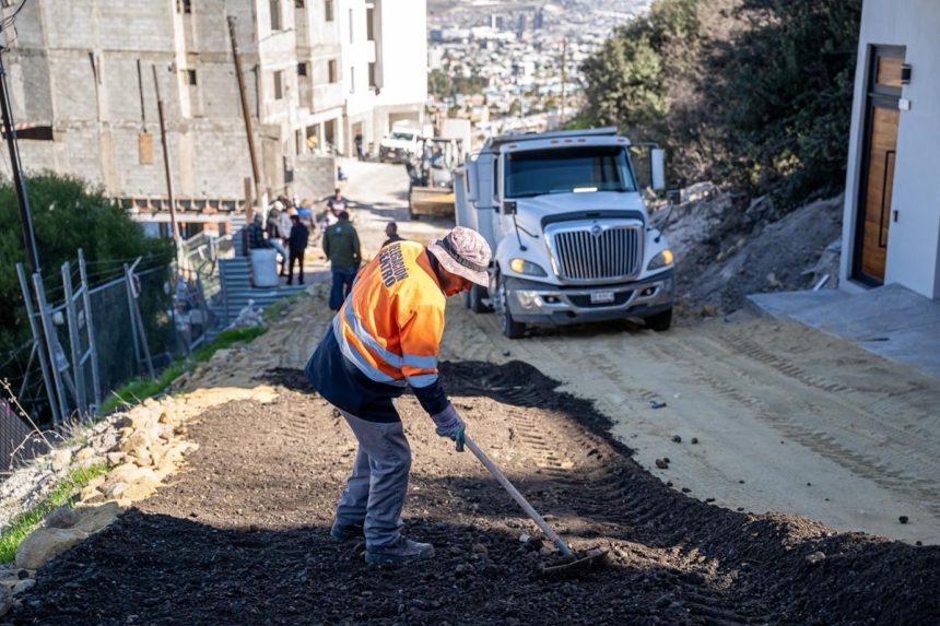 Impacta Gobierno Municipal a más de 4 mil 500 tijuanenses con acciones de mejoramiento urbano