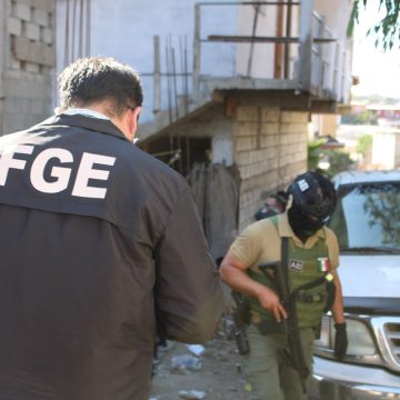 Desarticulan cinco bandas de s3cu3str@dor3s en Baja California durante 2025