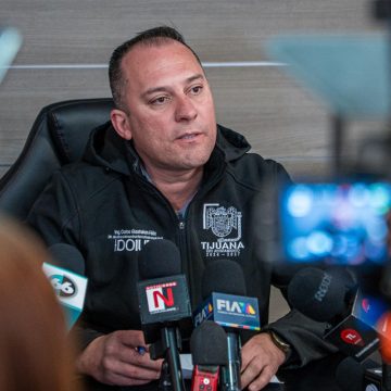 czxcxz Avanza Gobierno Municipal de Tijuana en reparación de socavón en Vía Rápida Oriente