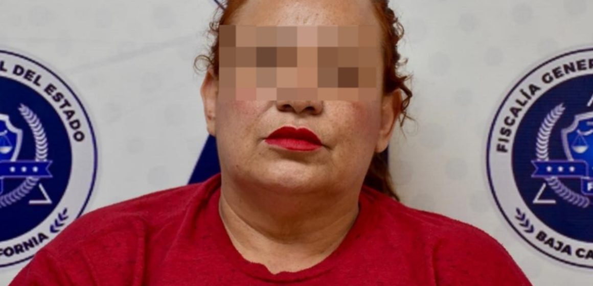 Detienen a Rosalba tras ser acusada de fraude en Tijuana