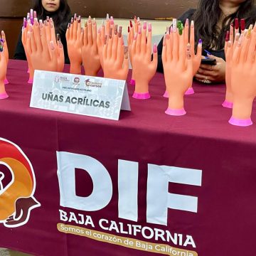 DIF BC gradúa a más de mil 600 tijuanenses de los Centros DIF Pilares