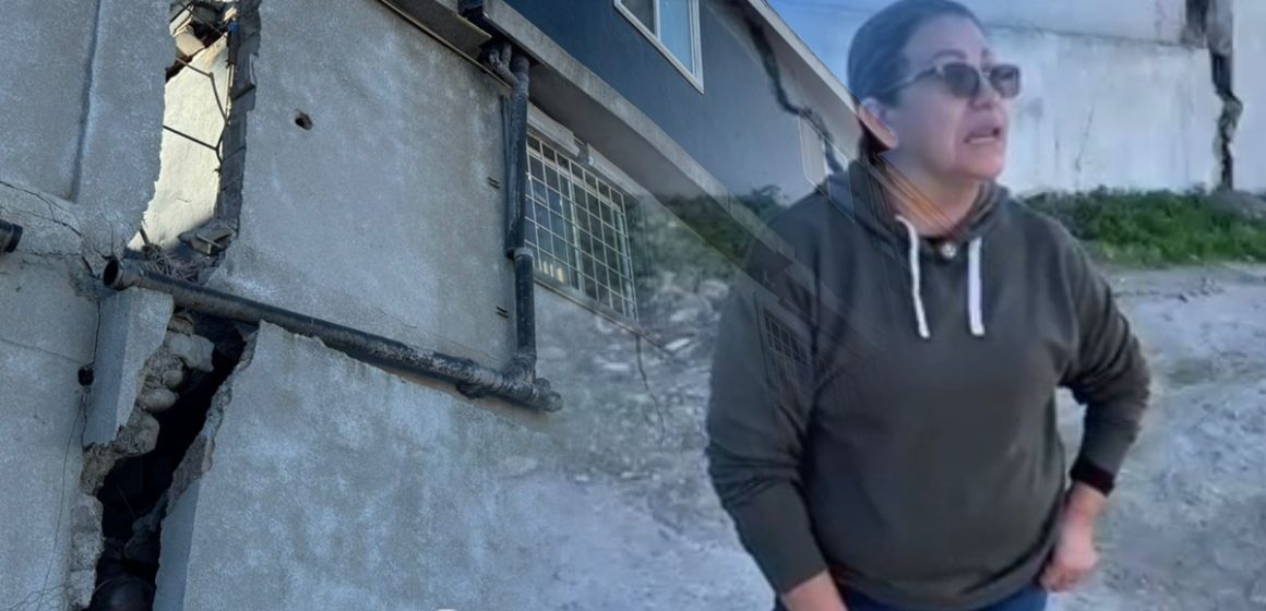 Casa queda inhabitable en Cañón Zapata; vecina dice que la fuga de agua y el Viaducto le “remataron” el terreno