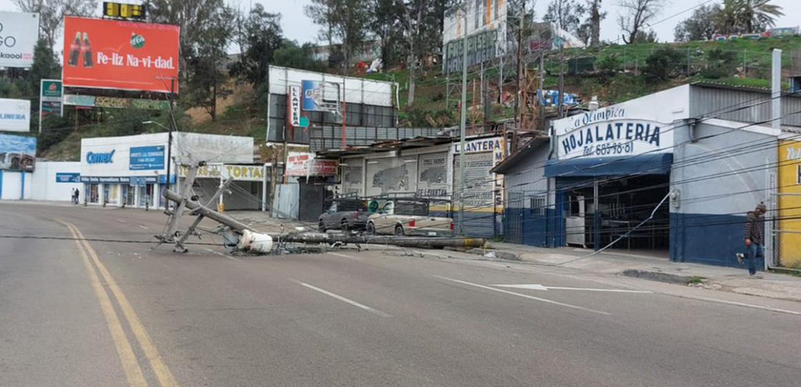 Atiende Bomberos 46 emergencias por lluvias este 24 de diciembre