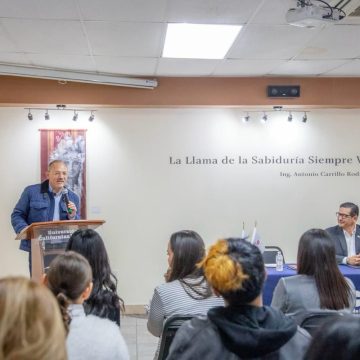 Firma CESPT convenio de colaboración con UDCI