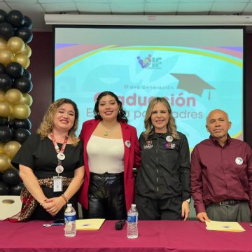 xzcx Concluye DIF Tijuana curso de Escuela para Madres y Padres