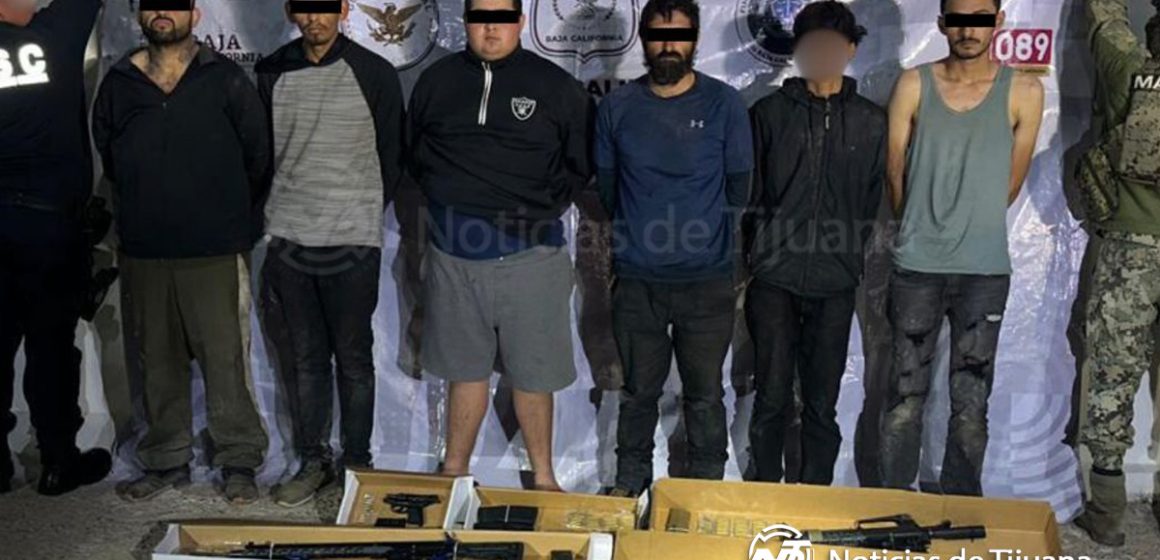 yhyu7u7u7u7u Detienen a seis hombres armados tras ataque a policías en Rosarito; uno fue abatido
