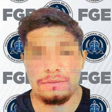 Vinculan a proceso a hombre acusado de robar en un Oxxo de la colonia Pinos de Narez