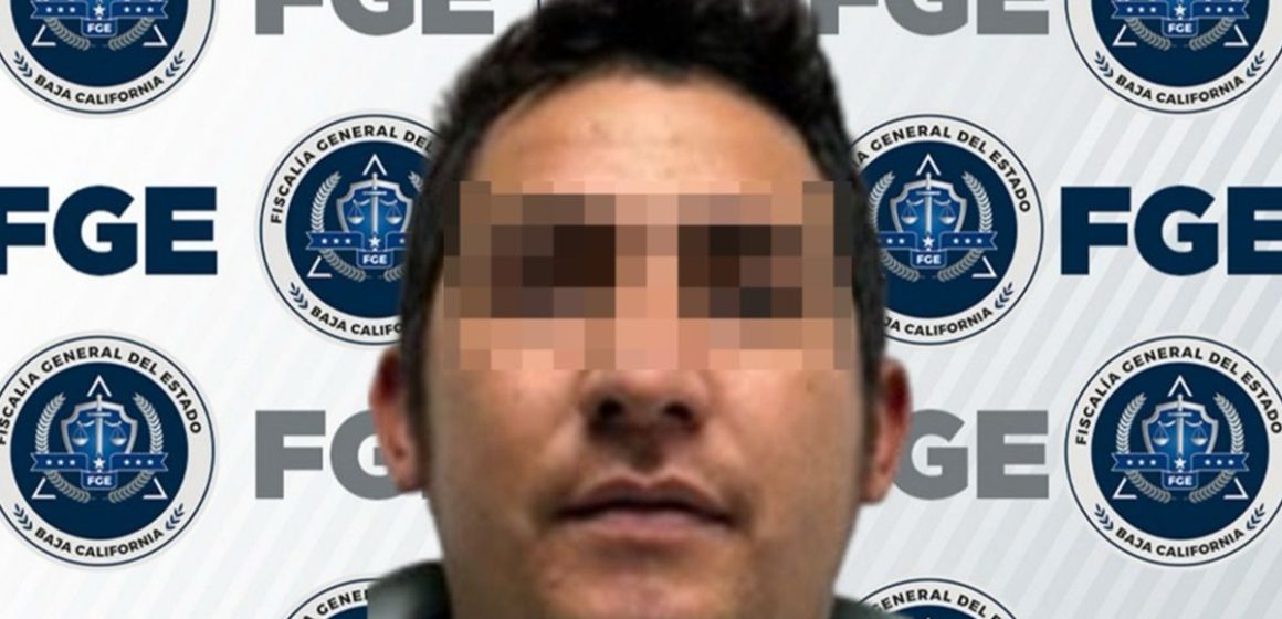 Hombre es detenido tras golpear a su expareja por negarse a conseguir dinero