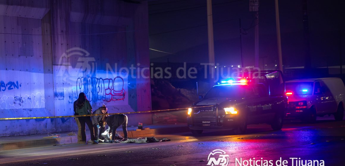 Hallan cuerpo encobijado en la Vía Rápida Oriente