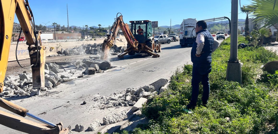 Bulevar Insurgentes como ruta alterna por obras en Vía Rápida Poniente