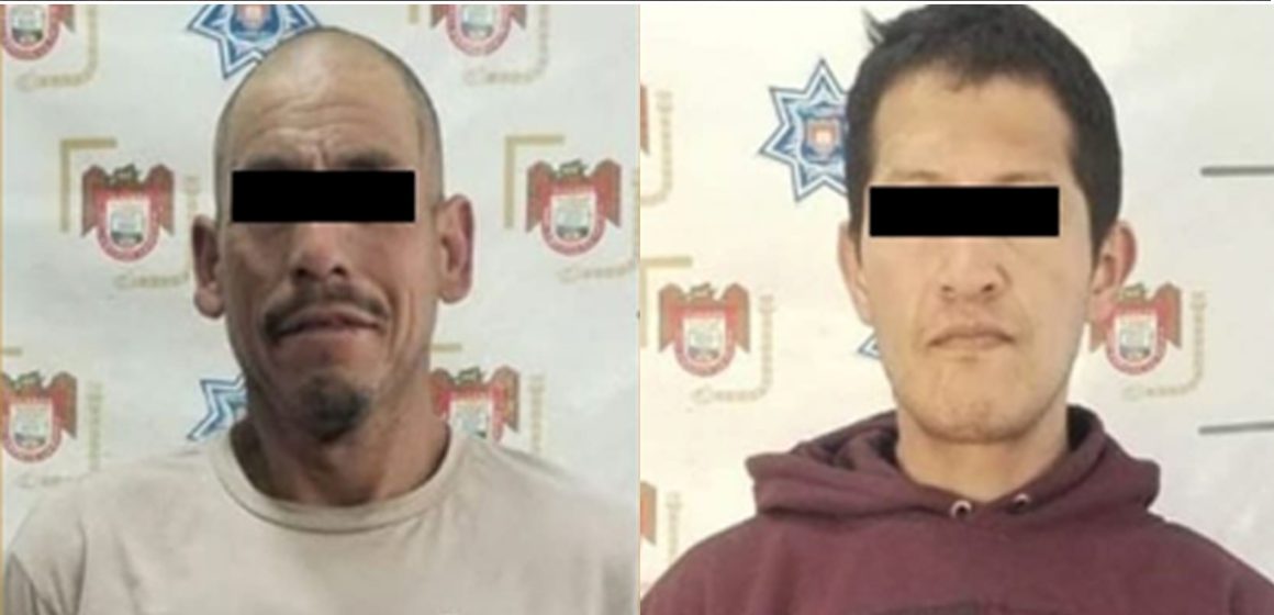 Aseguran a dos hombres por robo con violencia a comercio