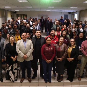 1 Segundo Foro de Inteligencia Artificial capacita a docentes