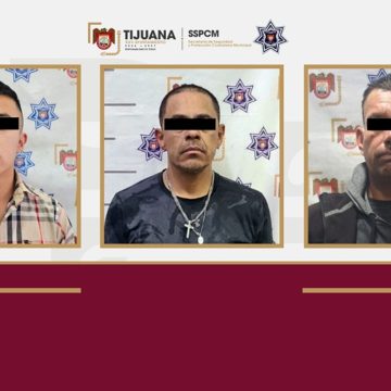 Detienen a tres personas por circular en vehículos con reporte de robo