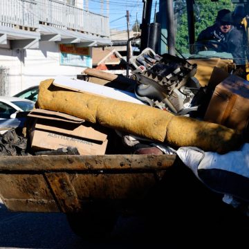 Recolectan 40 toneladas de basura en colonias de Otay Centenario y Sánchez Taboada