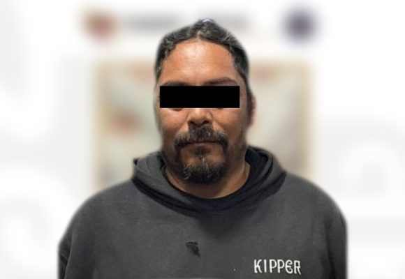 Asegura Policía Municipal a una persona por presunto cohecho