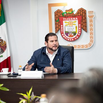 Ismael Burgueño se reúne con autoridades y empresarios para reforzar la seguridad turística