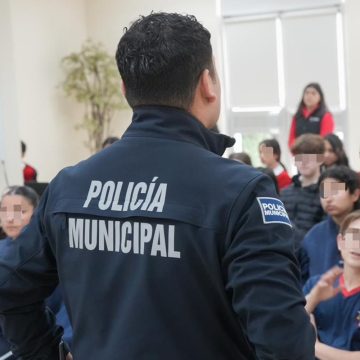 Policía Cibernética imparte plática preventiva en secundaria