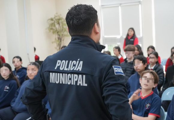 Policía Cibernética imparte plática preventiva en secundaria