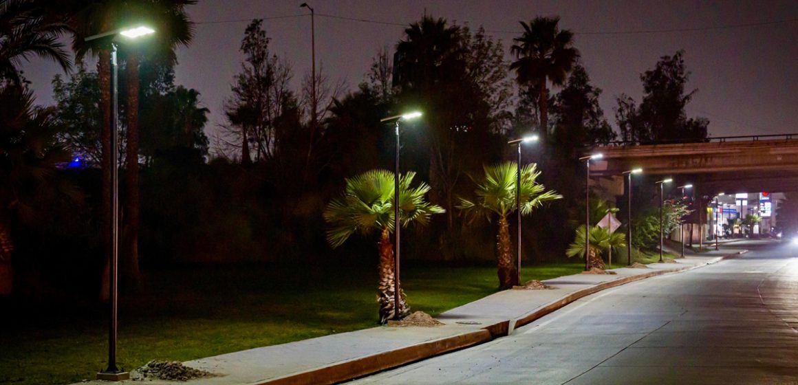 Instalan Sendero Seguro en Otay Centenario en beneficio de más de 15 mil personas