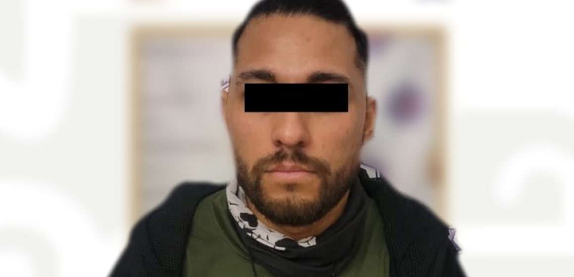 1 Aseguran a hombre con orden de aprehensión por feminicidio y narcomenudeo