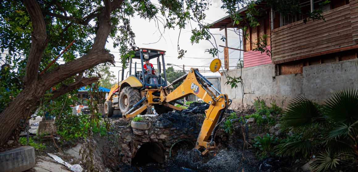 2 Retiran 52 toneladas de basura en colonias de Tijuana con programa de limpieza urbana