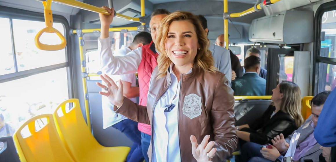 Capacitan a más de 7 mil operadores para mejorar el transporte público en BC