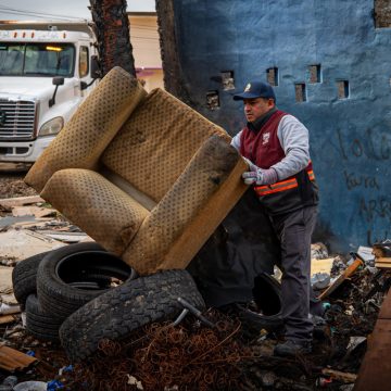 Recolectan más de 56 toneladas de basura en primera jornada 2026 de “Tijuana: Ciudad Limpia”