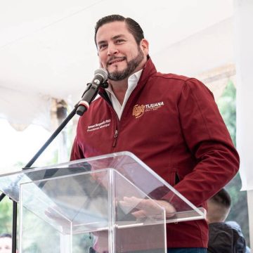 Ismael Burgueño arranca 2026 con acciones de limpieza urbana en Tijuana