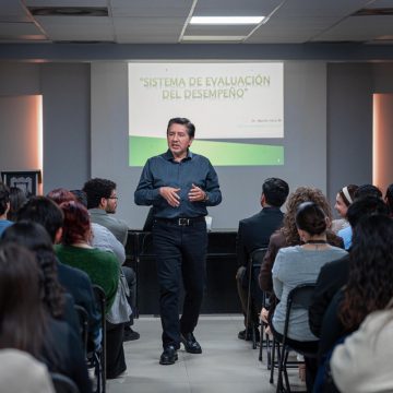 Capacitan a personal municipal en evaluación de políticas públicas