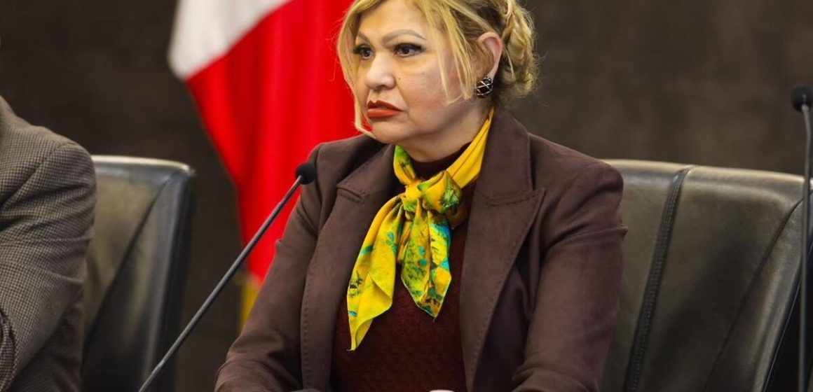 Fiscal de BC informa avances en investigación por hallazgos de fosas en el Valle de Mexicali