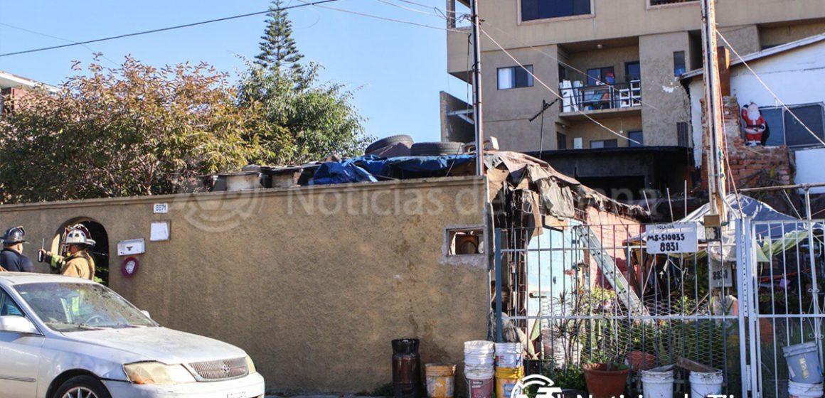 Incendio en la Madero Sur deja a una mujer de 84 años con crisis nerviosa