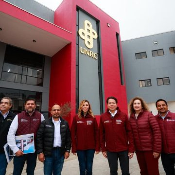 Marina del Pilar impulsa educación media y superior cerca de las colonias