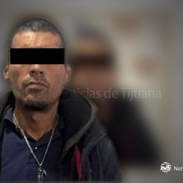 Amenaza con navaja y huye, pero es detenido tras violento asalto en “Las Lilas”