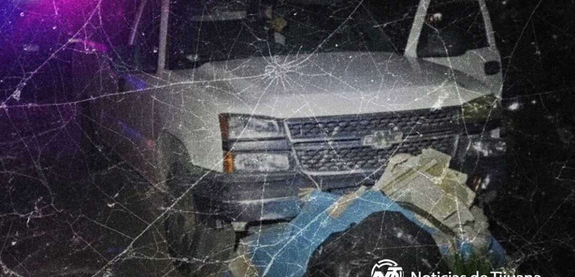 Caen tres menores con arma de fuego y vehículo con pre-reporte de robo