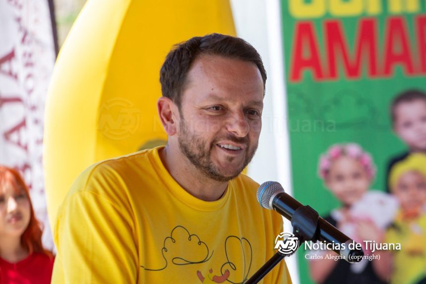 Fija postura Carlos Torres por investigación federal que lo vincula a delitos graves