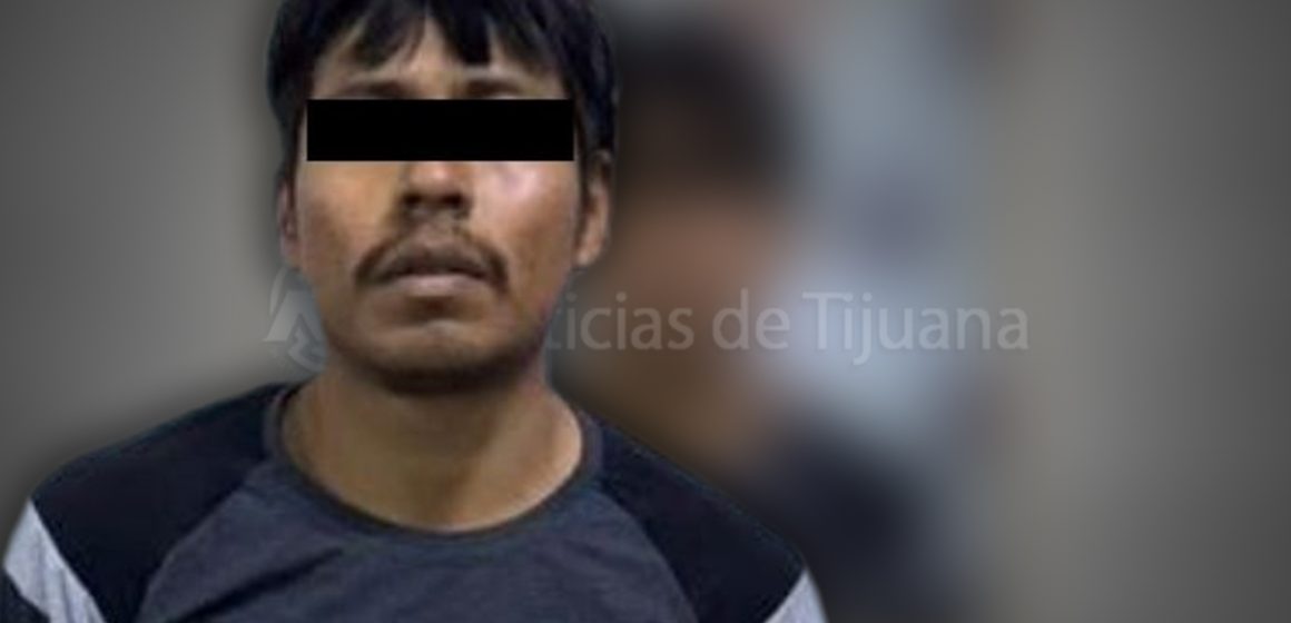 Detienen a hombre con “cristal” y ofrece 150 pesos para comprar su libertad