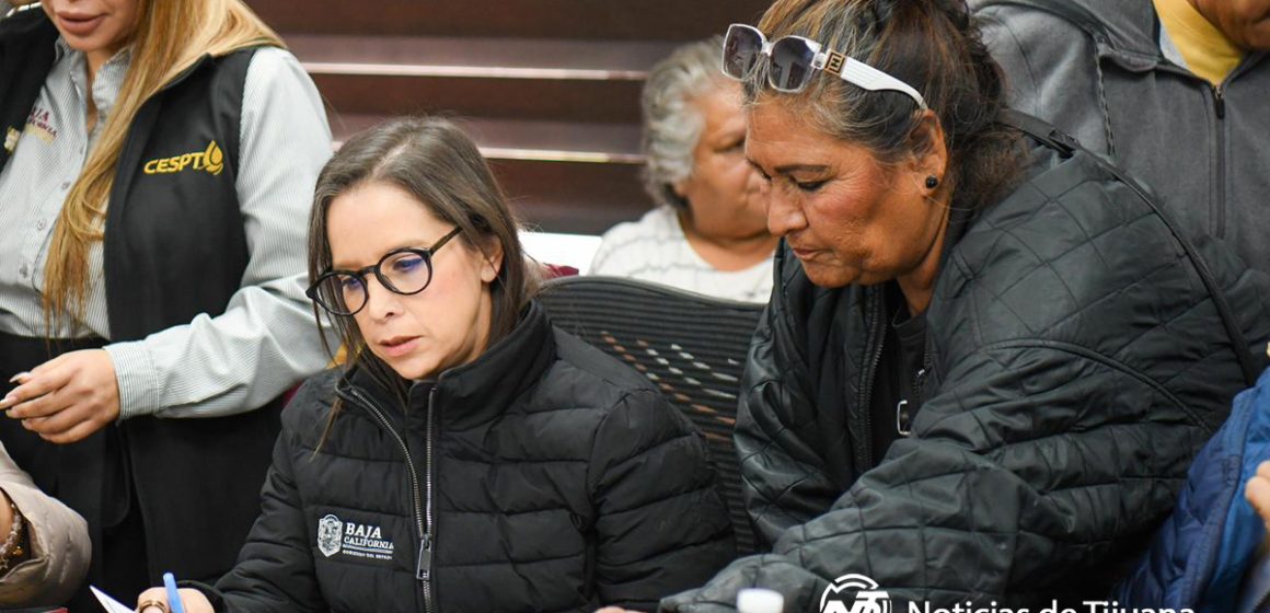 Titular de Cespt entabla dialogo con lideres comunitarios