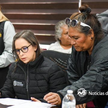 uu Titular de Cespt entabla dialogo con lideres comunitarios