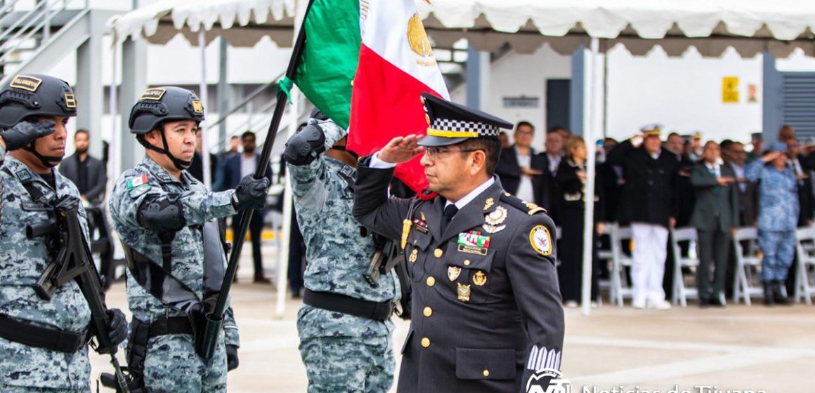 Gobernadora y alcalde de Tijuana asisten a tomas de protesta de mandos militares y de la Guardia Nacional en BC