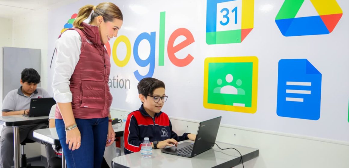 Moderniza gobierno estatal la educación en Baja California con herramientas digitales