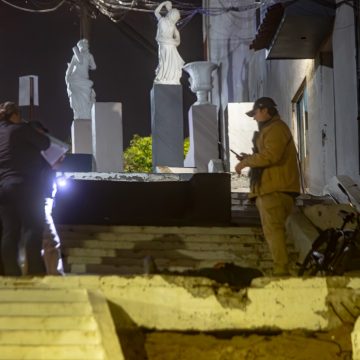 Ejecutan a hombre en pasillo comercial de Playas de Tijuana