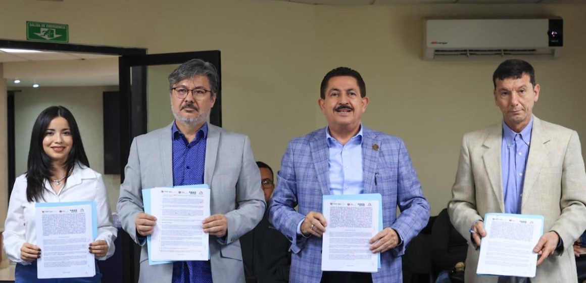 Firman convenio para impulsar participación ciudadana en movilidad