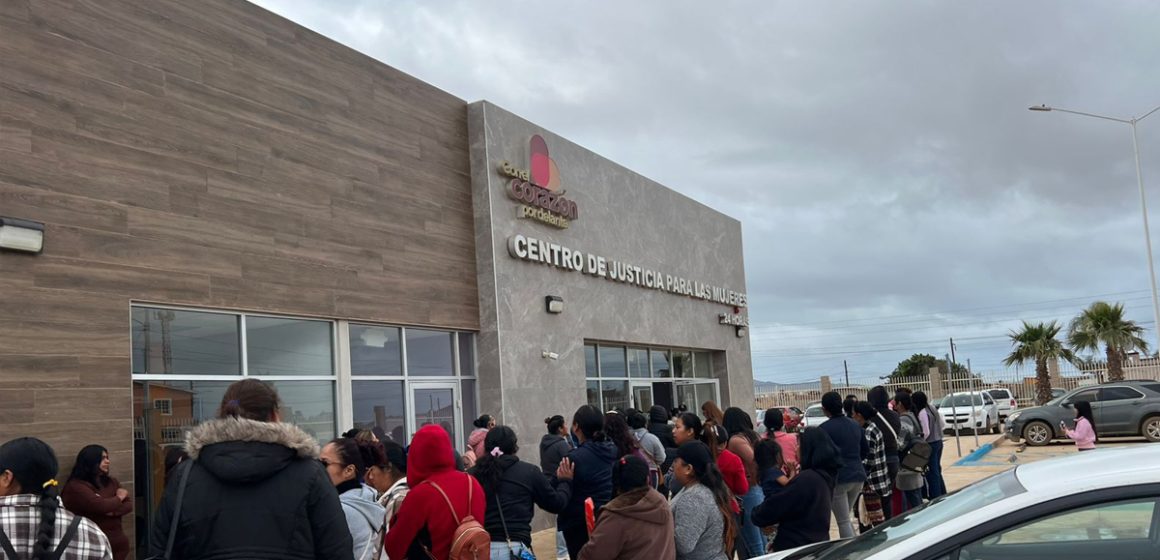 1 Capacita CEJUM a 200 mujeres en San Quintín