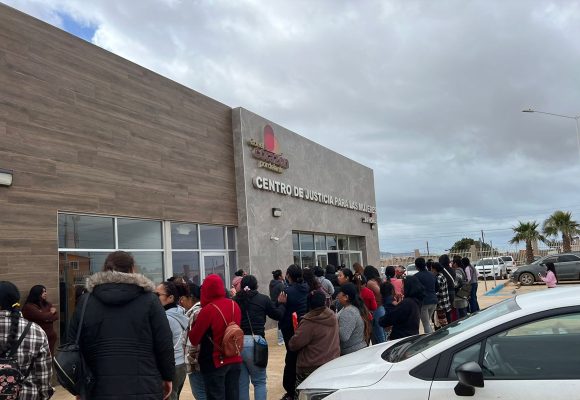 Capacita CEJUM a 200 mujeres en San Quintín