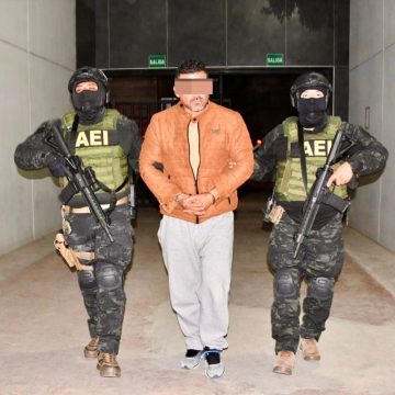 Capturan a hombre acusado de homicidio en un domicilio