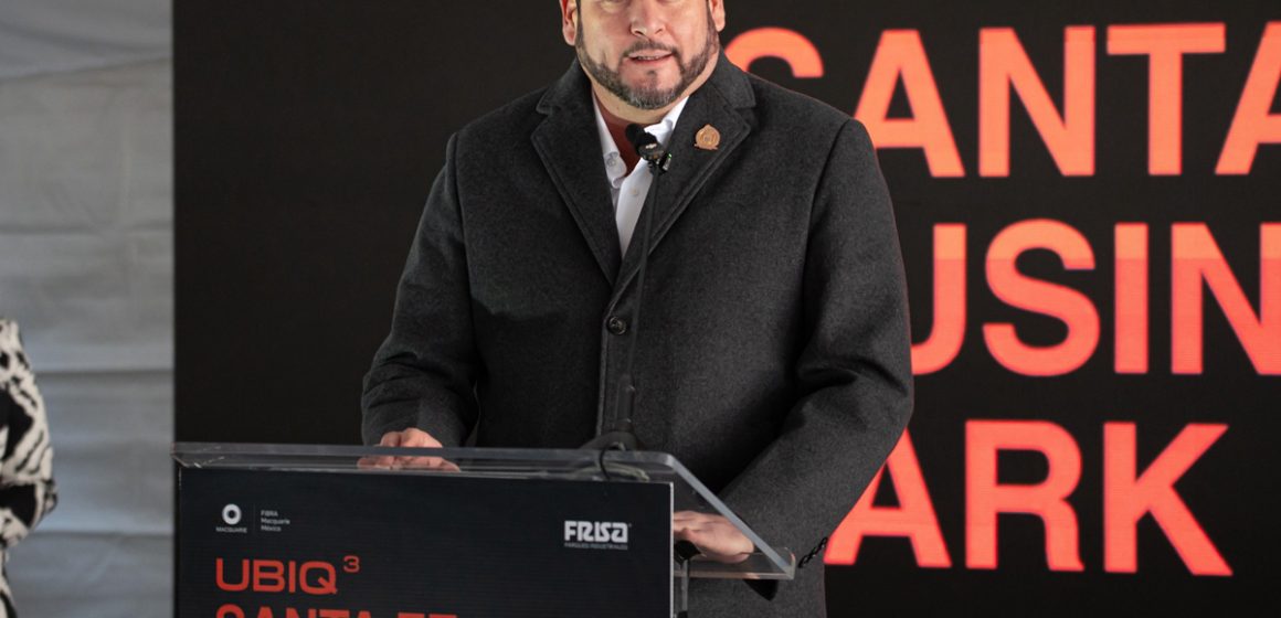 2 Colocan primera piedra de complejo industrial y proyecto habitacional en Santa Fe