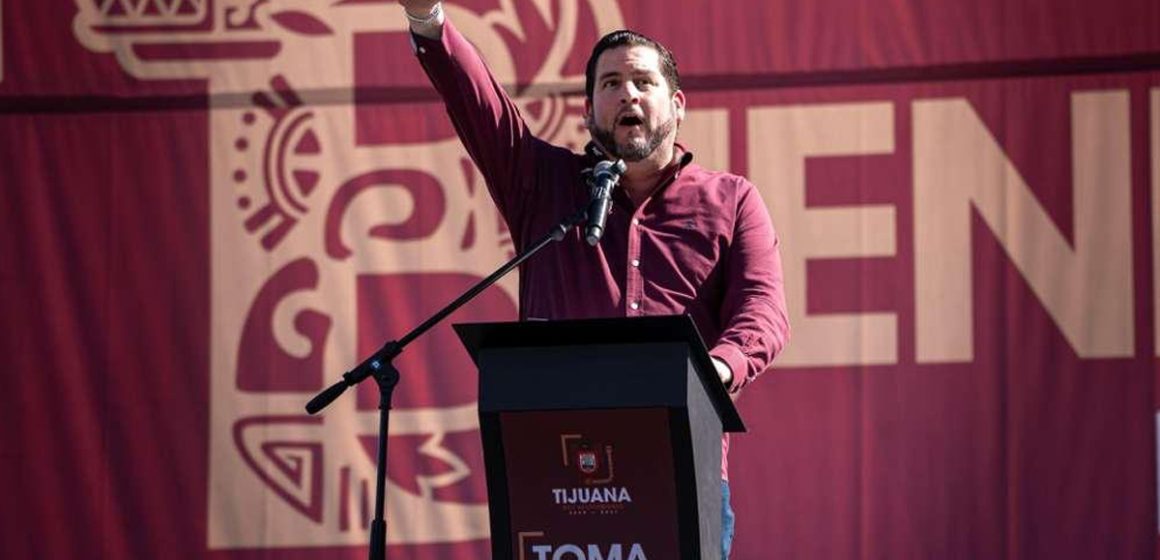 Toma protesta Burgueño a representantes de mil 91 comités vecinales