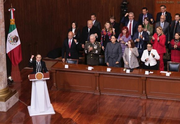 Gobernadora Marina del Pilar acompaña a Claudia Sheinbaum en aniversario de la Constitución
